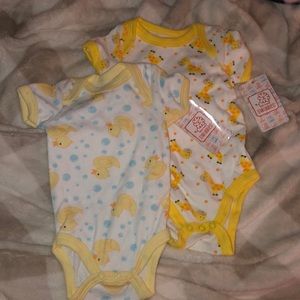 💛0-3m.FREE WITH ANOTHER PURCHASE💛